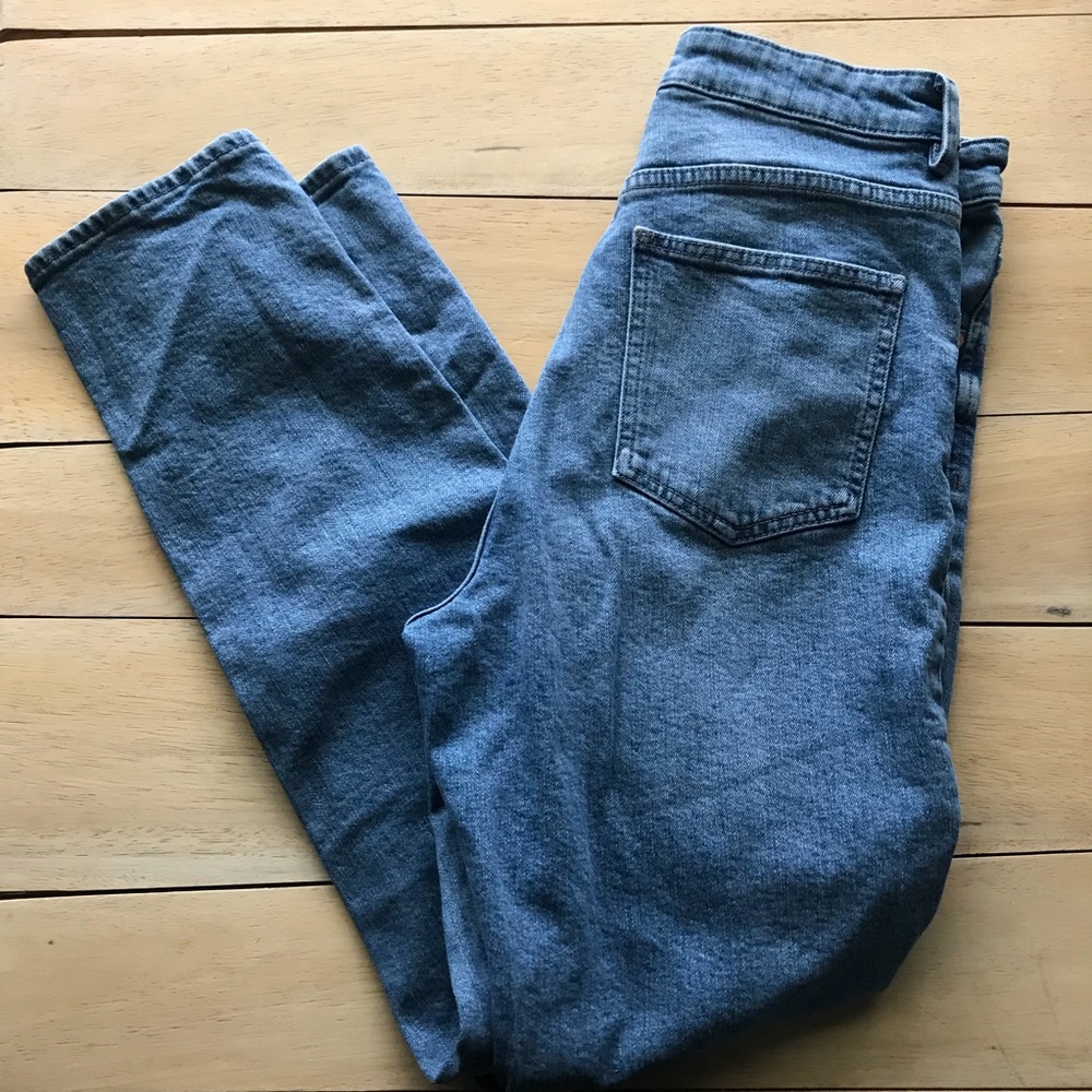 ASOS High Rise Distressed Skinny Jeans 👖30x32